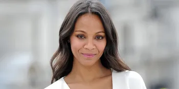 [FOTO] Surprise! Zoe Saldana Umumkan Kelahiran Bayi ke-3