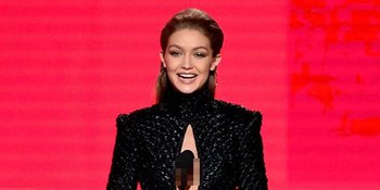 [FOTO] Tampil Beda di Project Terbaru, Gigi Hadid Pamer Bulu Ketek?