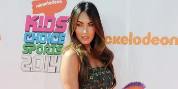 [Foto] Tampil Beda, Megan Fox Pangkas Rambut Jadi ...