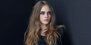 [FOTO] Tampil Braless Menantang, Cara Delevingne Nyaris Bugil
