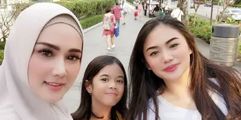 Foto Tiara Anak Pertama Mulan Jameela yang Makin Cantik &#38; Jago Makeup
