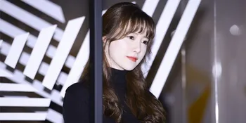 Foto Transformasi Goo Hye Sun Jadi Penyanyi Kabaret di Drama Baru