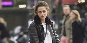 [FOTO] Usai Ciuman, Kristen Stewart Peluk Mesra Pacar Wanitanya