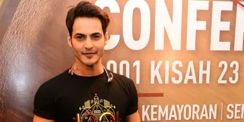 [FOTO] Wajah Si Ganteng Ravi Bhatia Saat Jadi Supir Becak Gowes