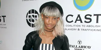[FOTO] Willow Smith - Moises Arias 'Tertangkap' Berduaan di Kamar