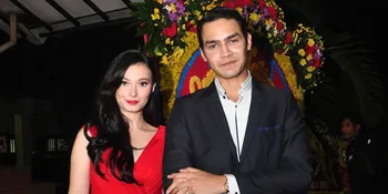 FOTO:Asmirandah Ultah, Bunga Mawar Jadi Bukti Cinta Jonas Rivanno