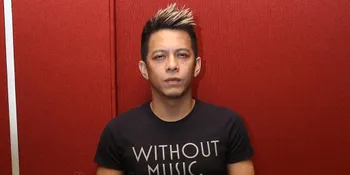 Frustasi &#38; Diborgol di 'Yang Terlupakan', Ada Apa Dengan Ariel?