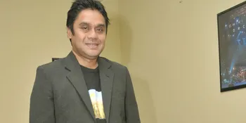 Gagal Nyaleg, Dwiki Dharmawan Tetap Kritis dengan Musik