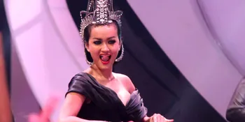 Galau Soal Cinta, Jupe Bahagiakan Diri Dengan Belanja