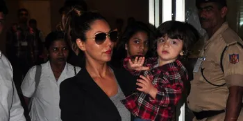 Ganteng Berkemeja Rapi, AbRam Khan Temani Gauri Khan Bekerja