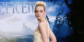 Ganti Gaya Rambut, Elle Fanning Makin Cantik Atau ...