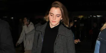 Ganti Gaya Rambut Ombre, Emma Watson Kini Makin Cantik Dewasa