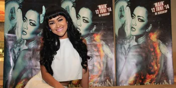 Gara-Gara Gaston Castano, Julia Perez Tipu Neneknya.