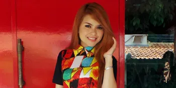 Garap Video Klip Baru, Siti Liza Tampil Penuh Warna