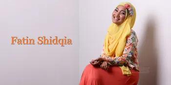 Gaya Hijab Ini Paling Disukai Fatin, Bagaimana Menurutmu?