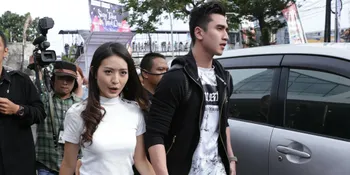 Gaya Pacarannya Dianggap Berlebihan, Verrell Bramasta: Kita Sudah Tahu Batasan Kok