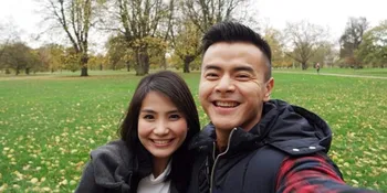 Gelar Lamaran Keluarga, Dion Wiyoko dan Fiona Resmi Bertunangan