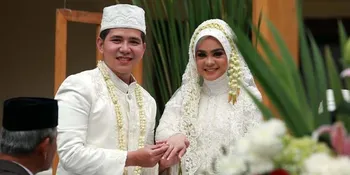 Gelar Resepsi Outdoor, Doa Haykal &#38; Tantri Soal Hujan Terkabul