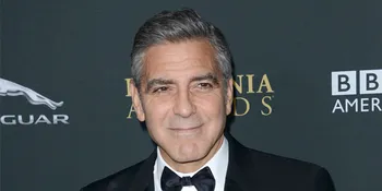 George Clooney Tertawakan Kehidupan Pribadinya