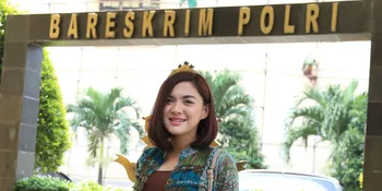 Gerah Dengan Pembajakan, Vicky Shu Lapor Polisi