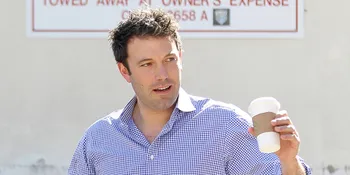 Gila! Ben Affleck Dapat Kiriman Foto 'Syur' Dari Matt Damon