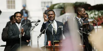 Glenn Beck Berani Kritik 'SELMA'!