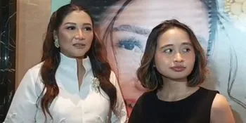 Gritte Agatha Rela Belajar Makeup Demi Foto Prewedding di Edinburgh