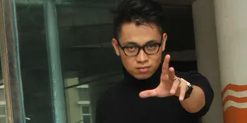 Gugup, Russel Miracle Siap Tanggung Resiko Sulap Ekstrem