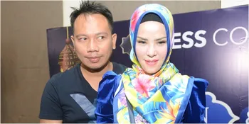 Hadapi Perceraian, Vicky Prasetyo Nyanyi 'Kekasih Bayangan'