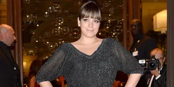 Hadiri Martini Party, Lily Allen Bawakan Lagu Beyonce