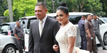 Hadiri Pemberkatan Sandra Dewi, Krisdayanti: Seperti di Film-Film