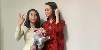 Hadiri Wisuda Anak, Ririn Ekawati Akur dengan Mantan Suami