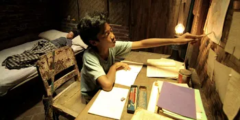 Hah? Film 'SEPATU DAHLAN' Menghilang Dari Banyak Bioskop