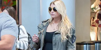 Hamil Lagi, Jessica Simpson Dipecat Jadi Model Obat Pelangsing?