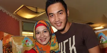 Hamil, Okie Agustina Ngidam Pakai Jilbab