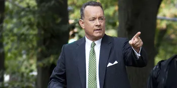 Hancurkan Kamar Hotel, Anak Tom Hanks Jadi Buronan Polisi