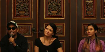 Happy Salma, Glenn Fredly, dan Melanie Kompak Melawan Lupa