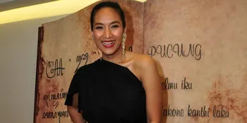 Happy Salma: Nggak Masalah Artis Jadi Penulis, Asal ...