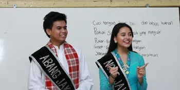 Hari Pendidikan Nasional, Abang None Jakarta Kunjungi Sekolah