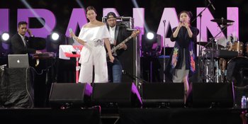 Hari Terakhir 'Indihome Prambanan Jazz Festival 2017', Raisa x Isyana Tampil Memukau!