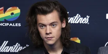 Harry Styles Akan Cabut Dari One Direction, Beneran Nih?