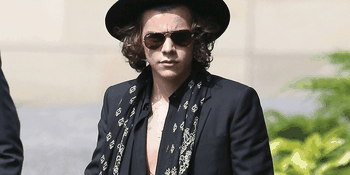 Harry Styles dan Emma Watson Ketahuan Kencan Bareng!