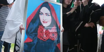 Haru! Kronologis Keadaan Kritis Sampai Meninggalnya Julia Perez