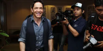Hati Dave Koz 'Kecantol' Ruth Sahanaya