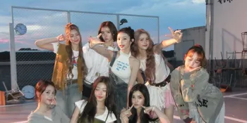 Hearts2Hearts Resmi Comeback dengan Mini Album, Penampilan Showcase dengan Seragam Sekolah Curi Perhatian - Dianggap Sesuai Umurnya