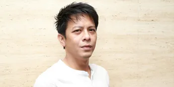Heboh Perempuan Cantik Yang Dekat Dengan Ariel NOAH, Ternyata Mereka Saudara