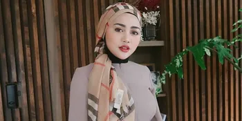 Heboh Rachel Vennya Masak Kepiting, Dicuci Pakai Air Mineral Harga Rp 750 Ribu