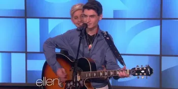 Heboh, Remaja Kanada Ini 'Kerasukan' Roh Elvis Presley!