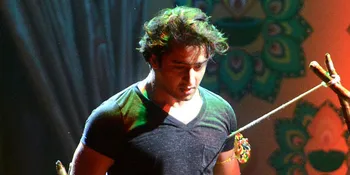 Hebohnya Dua Wanita Shaheer Sheikh Ini Ketika Bertemu!