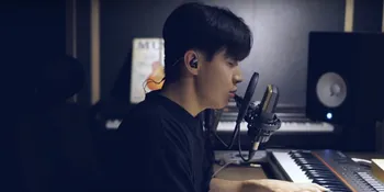 Henry Lau Suju M Nyanyi 'Pillowtalk' &#38; Main Keyboard, Bikin Adem